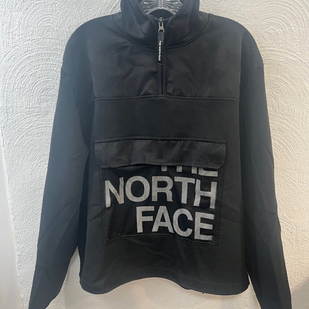 THE NORTH FACE Men's 1/4 Zip Sweatshirt with Mesh front Pocket w/Logo: Sz. Med